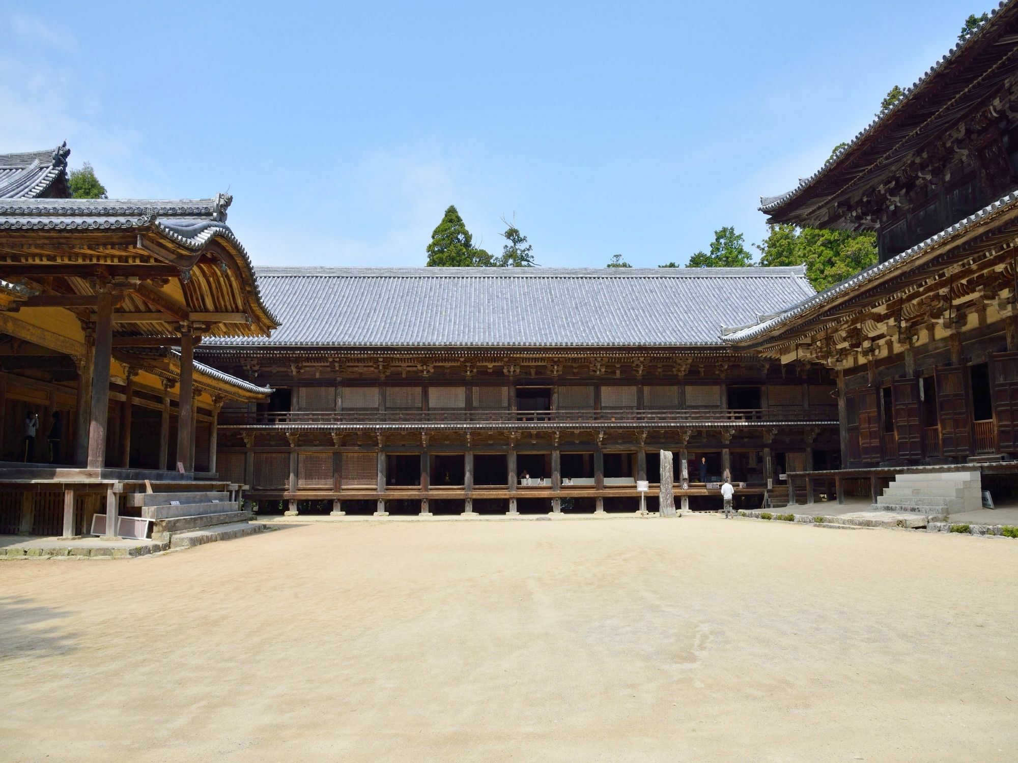 Apa Hotel Himeji Ekikita Exterior photo